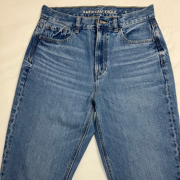 American Eagle Mom Jeans - Picture 10 of 10